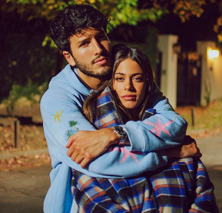Tini-Sebas-novios.html